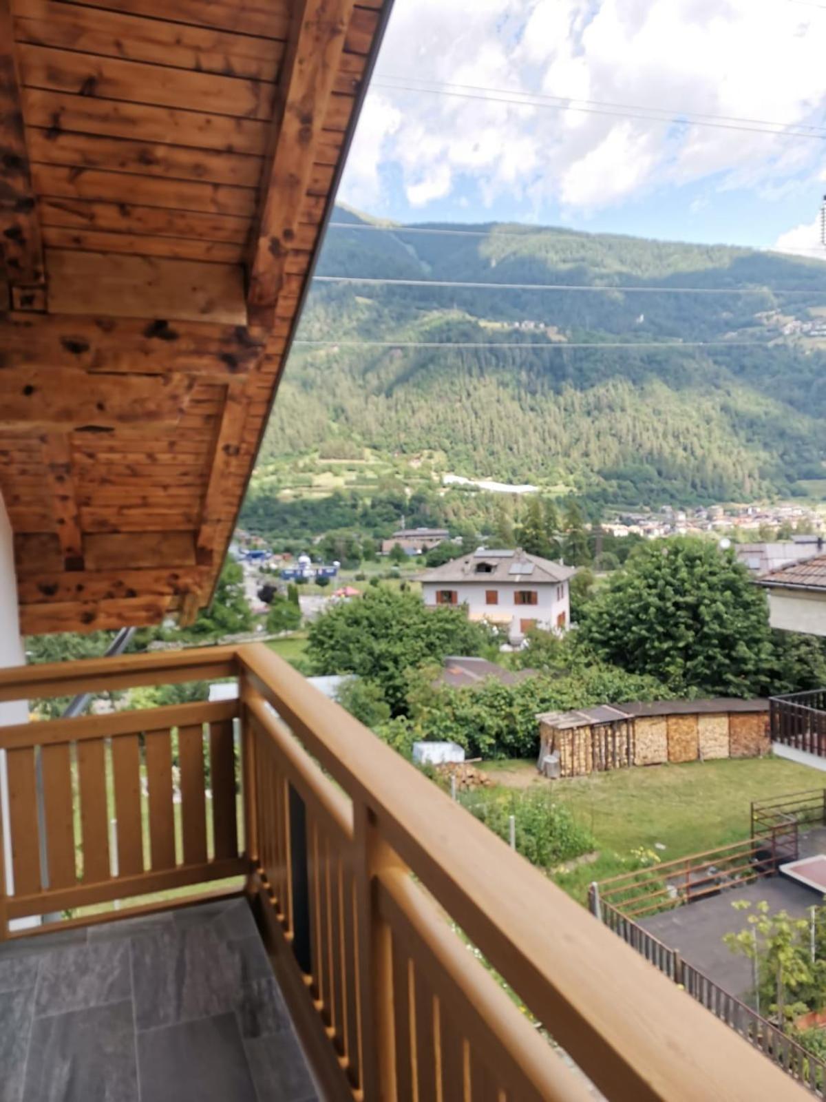 Apartment Mansarda A Carciato, Trilocale In Montagna *